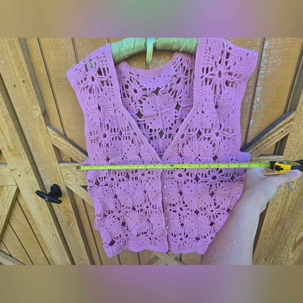 Handmade Crochet Floral Pink Vest 1X - Picture 3 of 4
